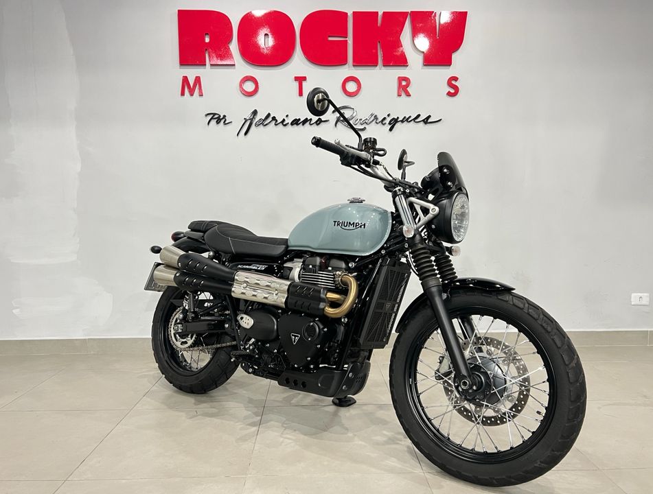 TRIUMPH STREET SCRAMBLER 900cc