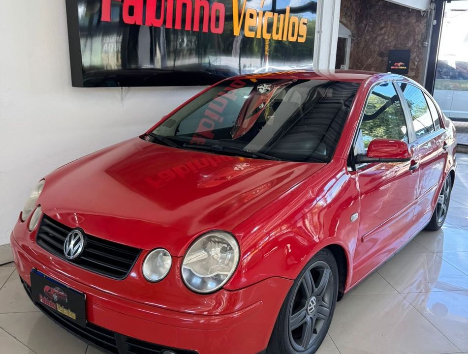 VolksWagen Polo Sedan 1.6 Mi 101cv 8V 4p