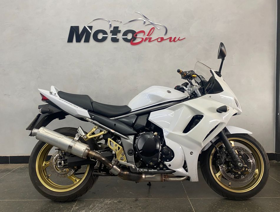 SUZUKI GSX 1250 F