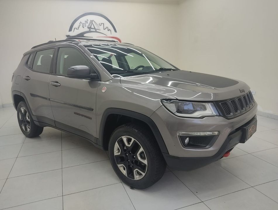 Jeep COMPASS TRAILHAWK 2.0 4x4 Dies. 16V Aut.