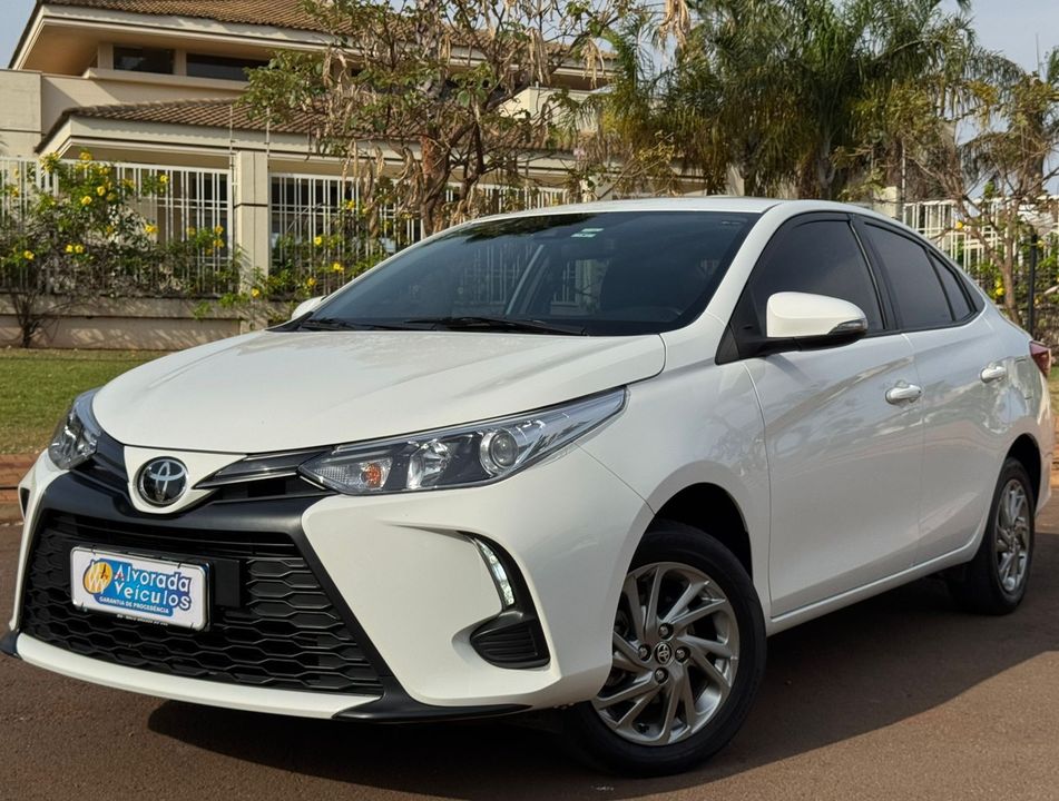 Toyota YARIS XS Sedan 1.5 Flex 16V 4p Aut.