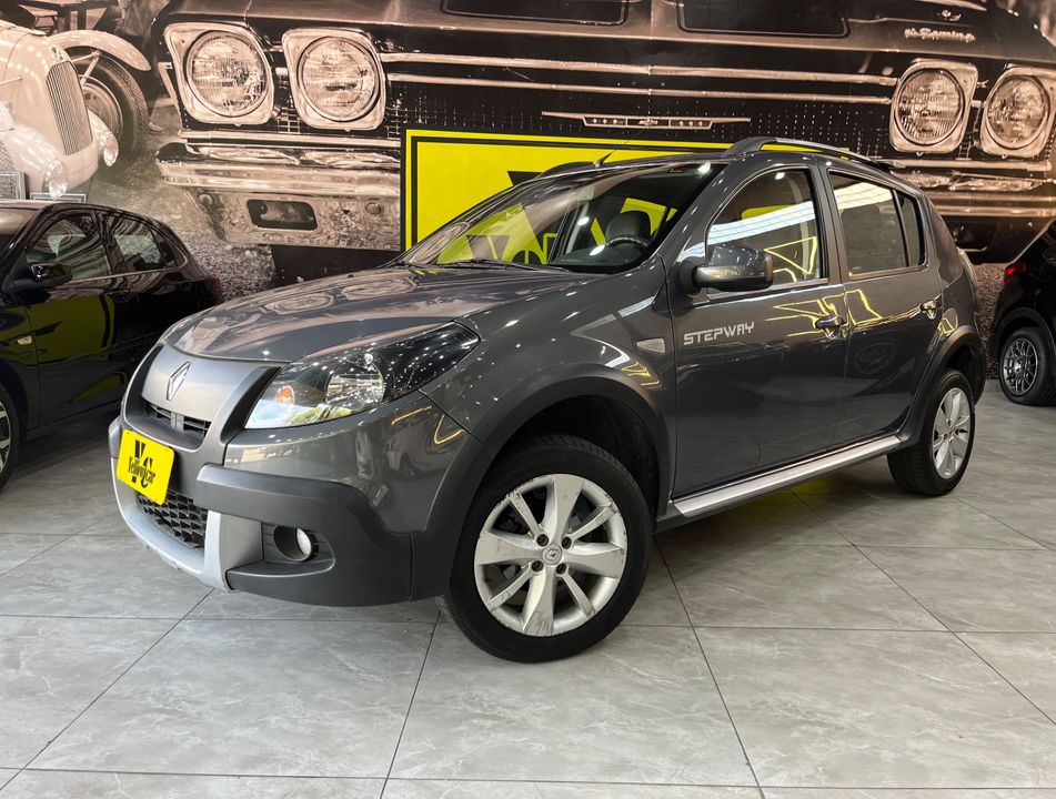 Renault SANDERO STEPWAY Hi-Flex 1.6 16V 5p Aut.
