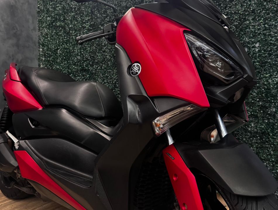 YAMAHA XMAX 250 ABS