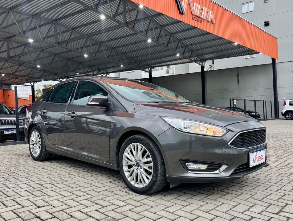 Ford Focus Fastback SE/SE PLUS 2.0 Flex Aut.