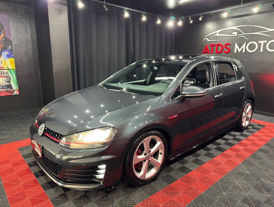 VolksWagen Golf GTi 2.0 TSI 220cv Aut.