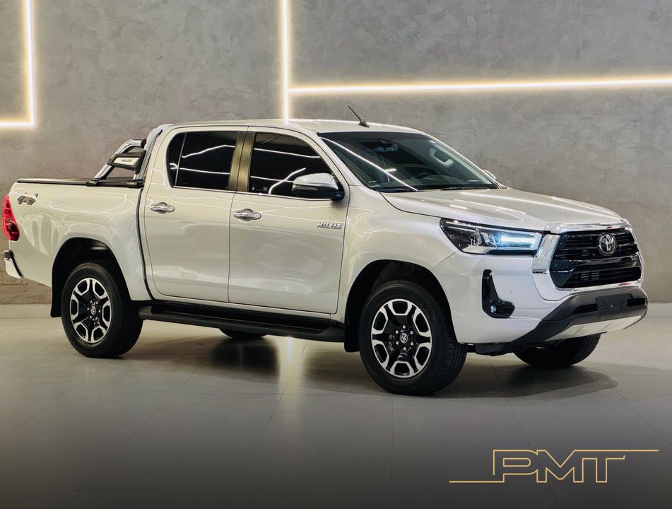 Toyota Hilux CD SRX 4x4 2.8 TDI 16V Diesel Aut.