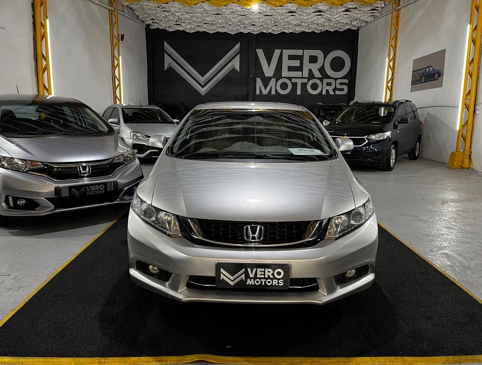 Honda Civic Sedan LXR 2.0 Flexone 16V Aut. 4p
