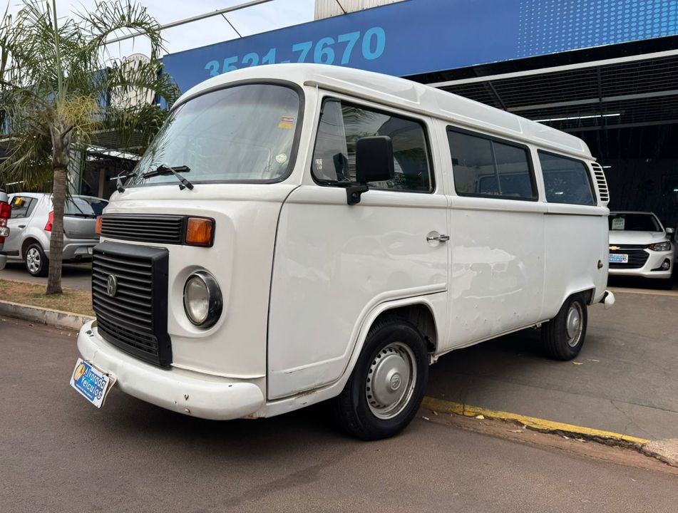 VolksWagen Kombi Lotação 1.4 Mi Total Flex 8V