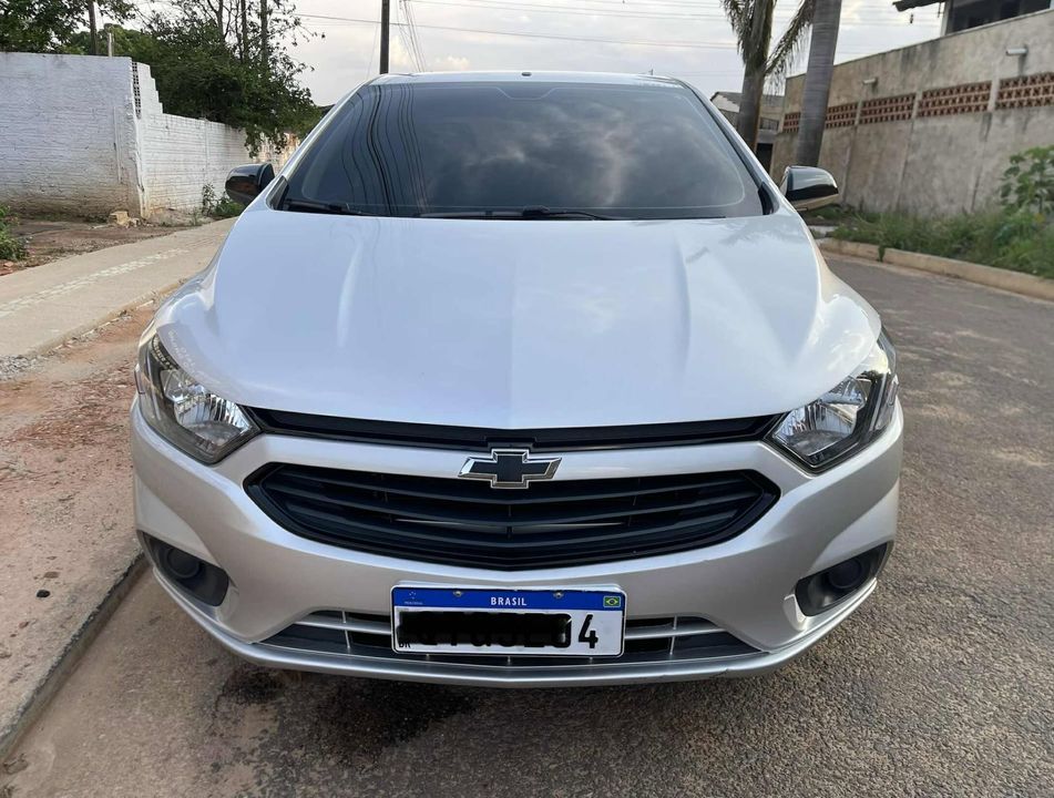 Chevrolet ONIX SEDAN Plus LT 1.0 12V Flex 4p Mec.