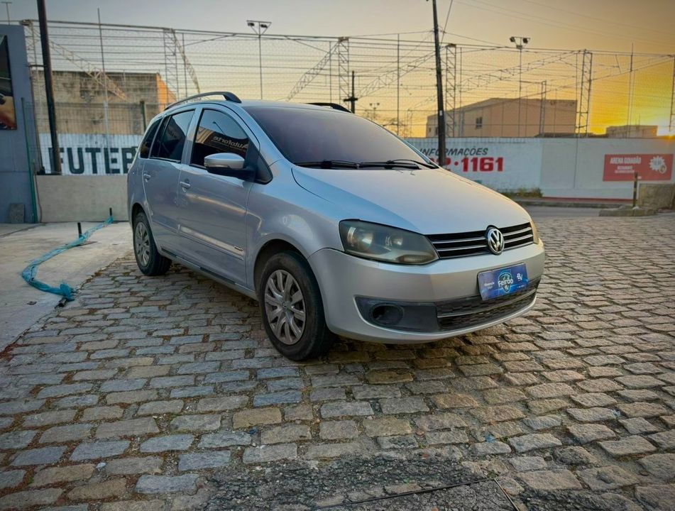 VolksWagen SPACEFOX 1.6/ 1.6 Trend Total Flex 8V 5p