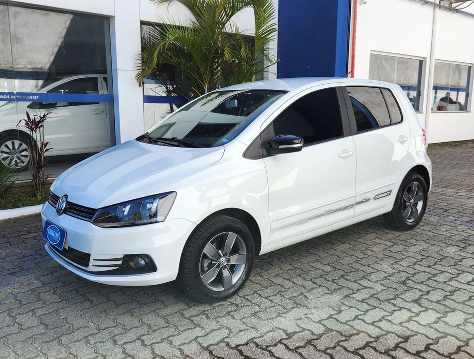VolksWagen Fox Connect 1.6 Flex 8V 5p