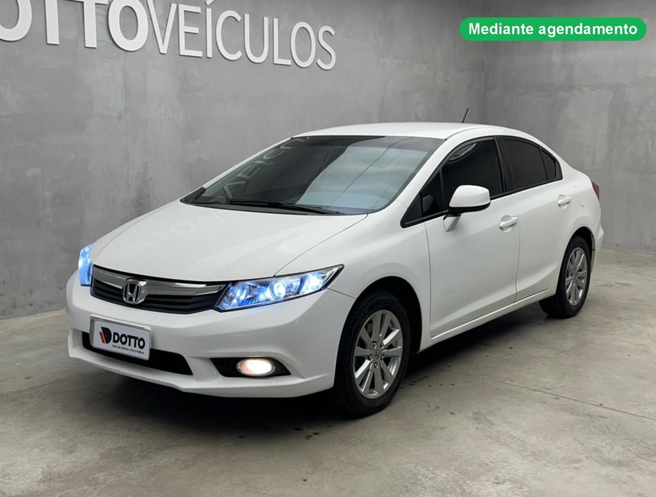 Honda Civic Sedan LXS 1.8/1.8 Flex 16V Aut. 4p