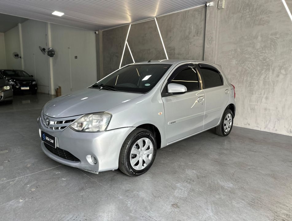 Toyota ETIOS XS 1.5 Flex 16V 5p Mec.