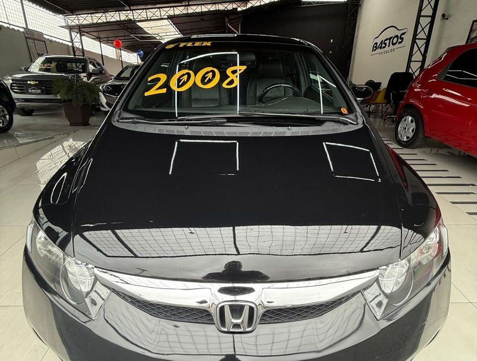 Honda Civic Sedan LXS 1.8/1.8 Flex 16V Aut. 4p