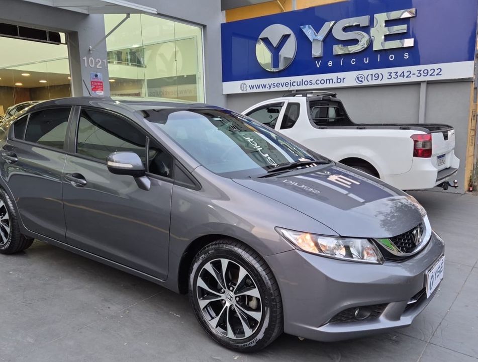 Honda Civic Sedan LXR 2.0 Flexone 16V Aut. 4p