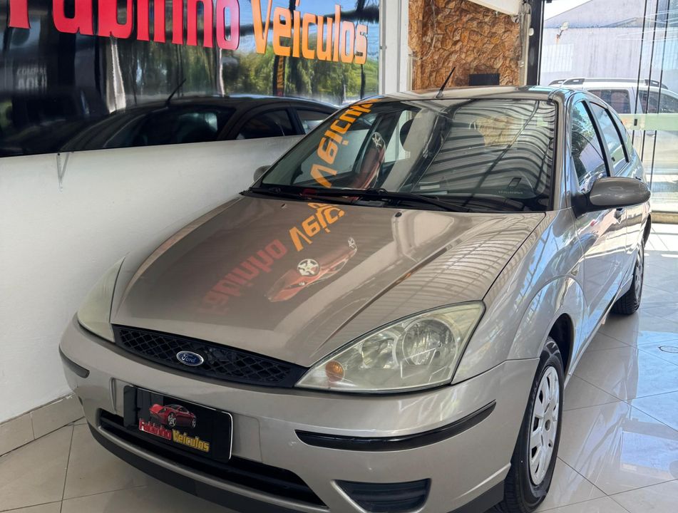 Ford Focus 1.6 S/SE/SE Plus Flex 8V/16V  5p