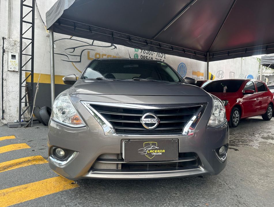 Nissan VERSA SL 1.6 16V FlexStart 4p Aut.