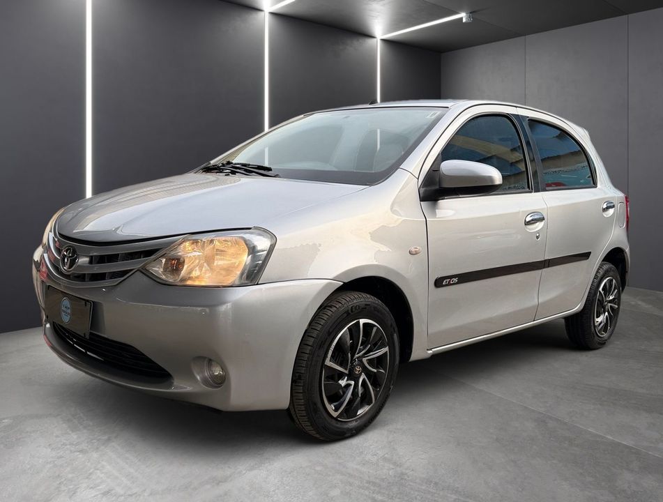 Toyota ETIOS XS 1.5 Flex 16V 5p Mec.