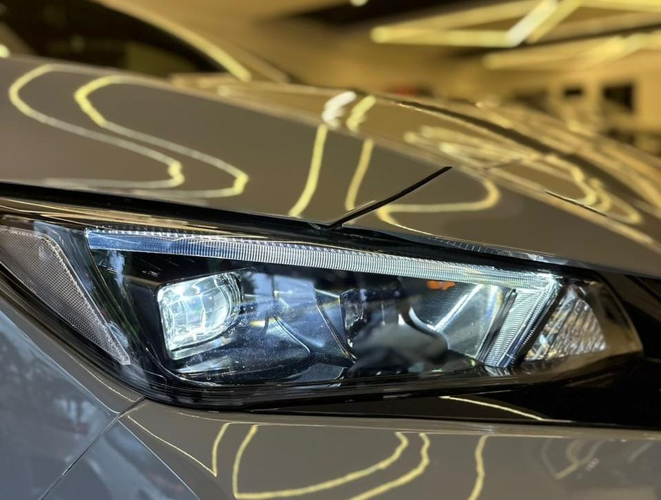 Nissan LEAF Aut. (Elétrico)