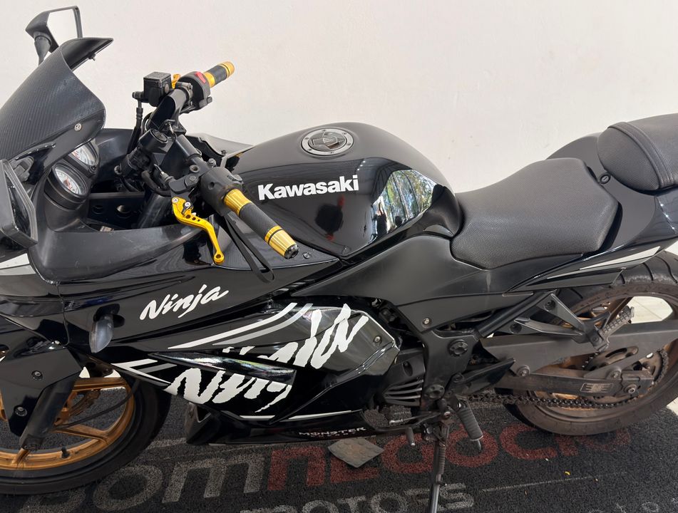 KAWASAKI NINJA 250R