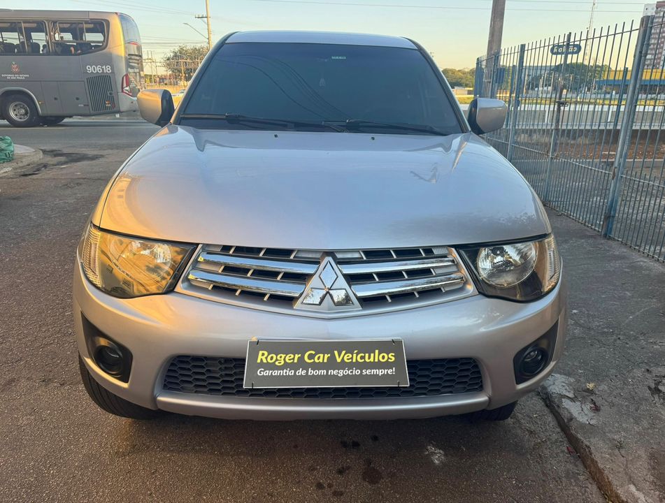 Mitsubishi L200 Triton GLX 3.2 CD TB Int.Diesel Mec