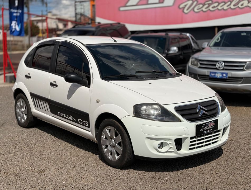 Citroën C3 GLX 1.4/ GLX Sonora 1.4 Flex 8V 5p