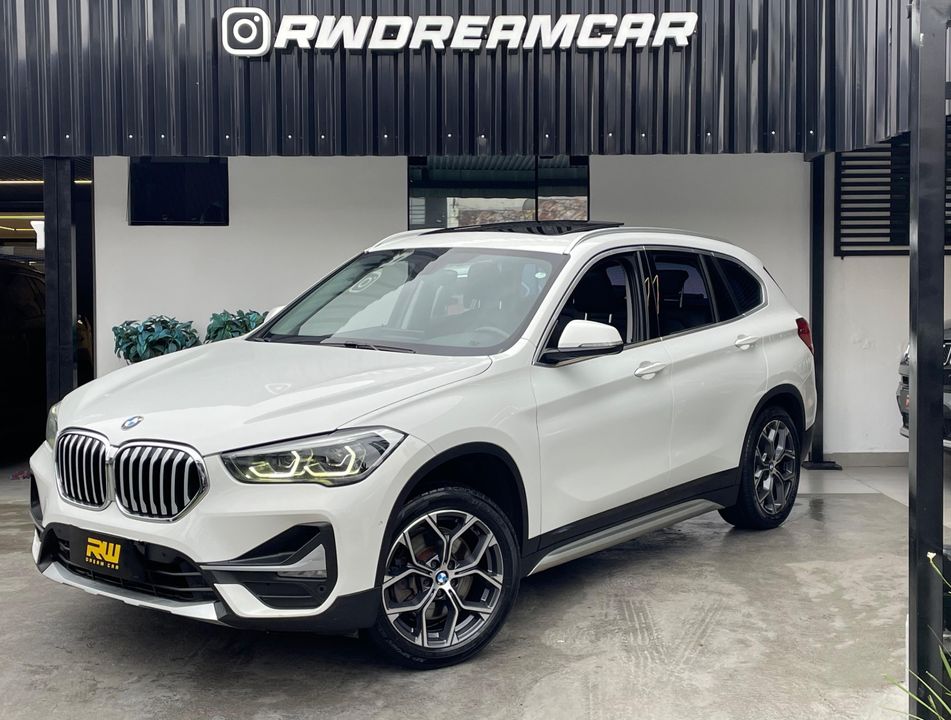 BMW X1 SDRIVE 20i X-Line 2.0 TB Active Flex
