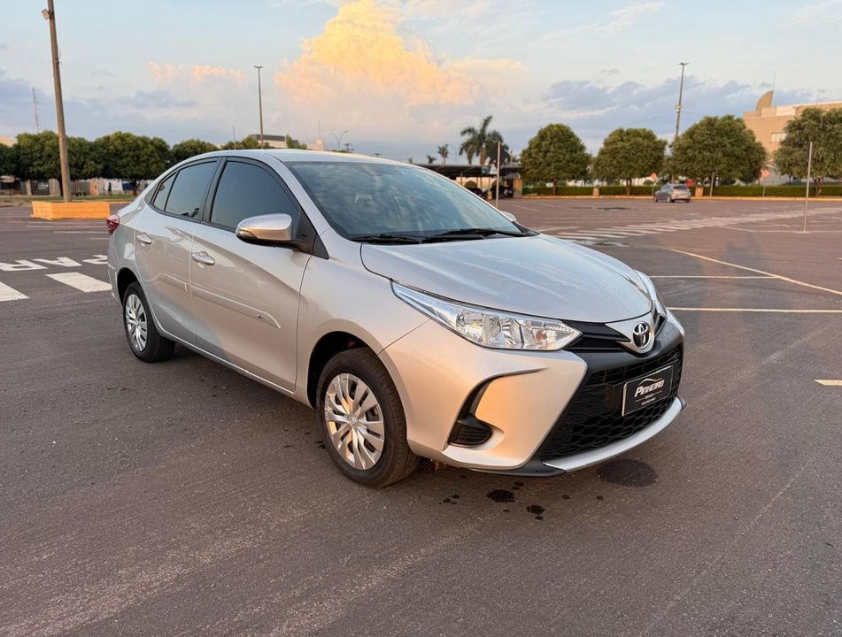 Toyota YARIS XL Sedan 1.5 Flex 16V 4p Aut.