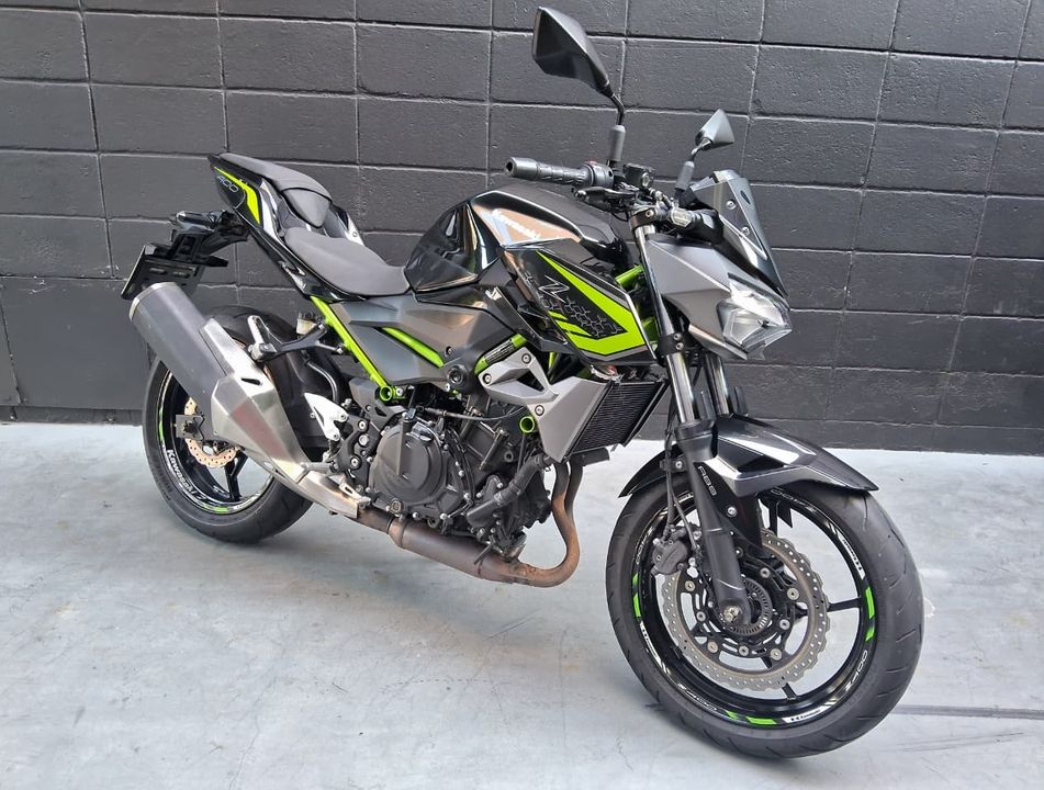 KAWASAKI Z 400