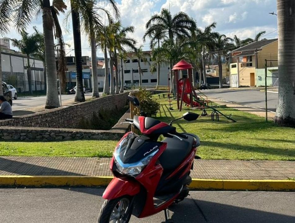 YAMAHA FLUO 125 CONNECTED (Híbrido)