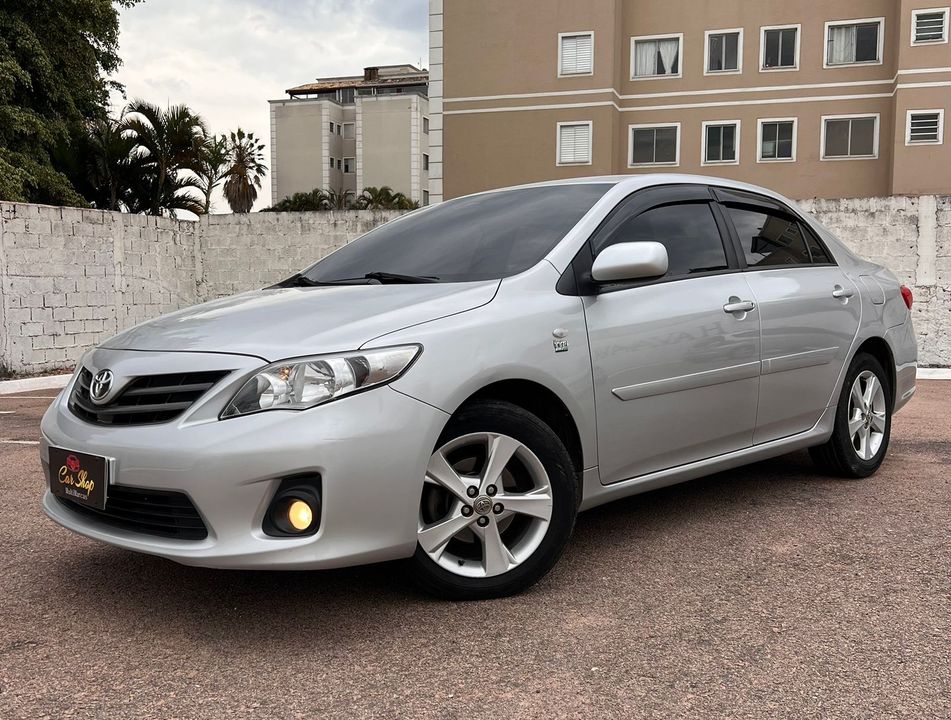 Toyota corolla gli 1.8 manual 