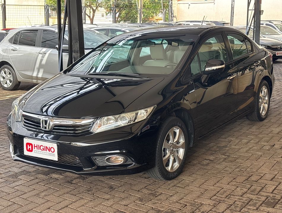 Honda Civic Sedan EXS 1.8/1.8 Flex 16V Aut. 4p