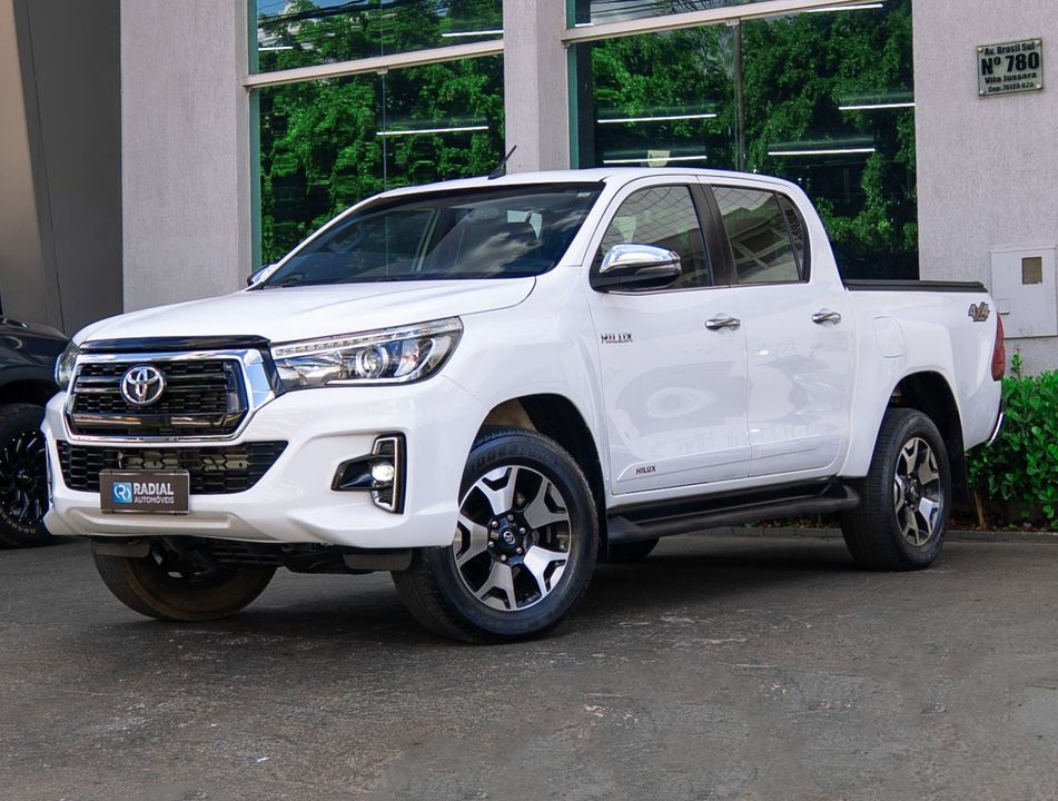 Toyota Hilux CD SRX 4x4 2.8 TDI 16V Diesel Aut.
