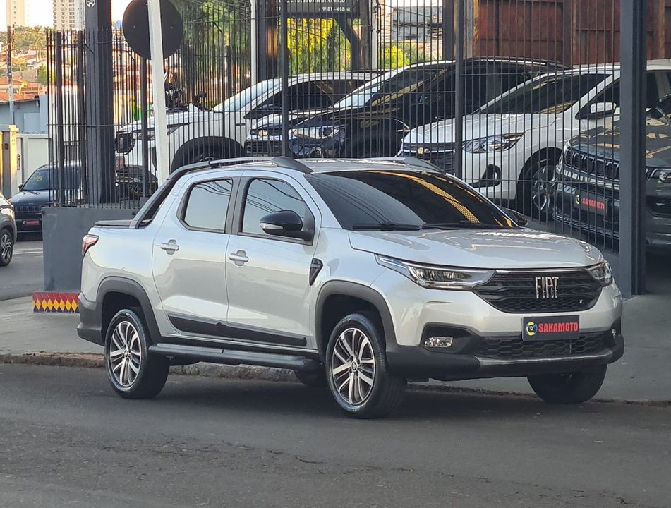 Fiat Strada Volcano 1.3 Flex 8V CD