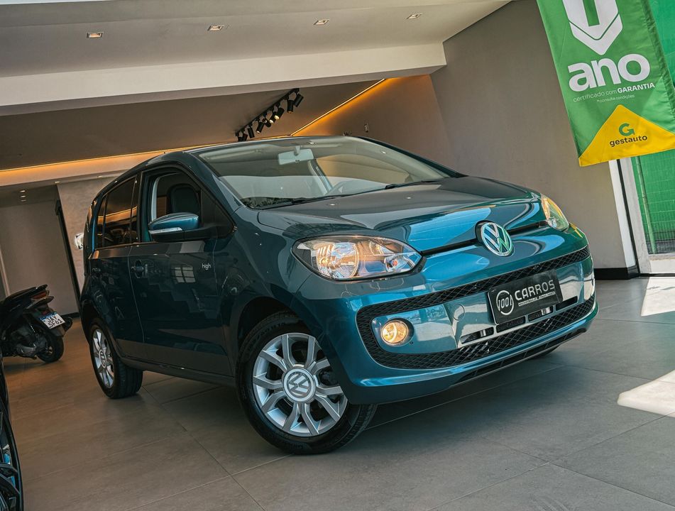 VolksWagen up! high 1.0 TSI Total Flex 12V 5p