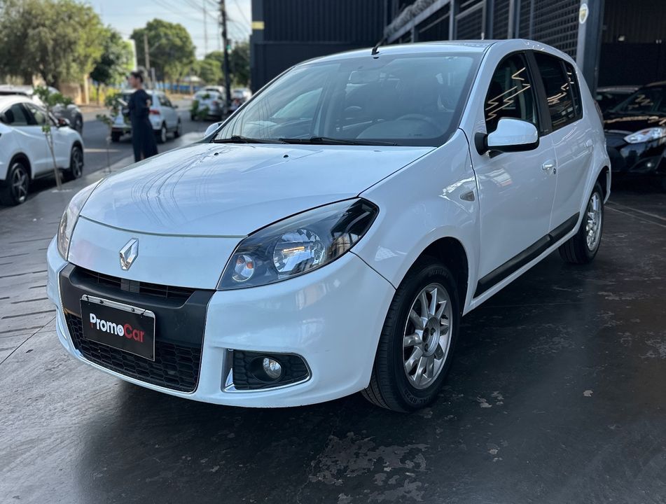 Renault SANDERO Privilège Hi-Flex 1.6 16V 5p Aut
