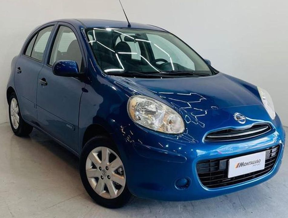 Nissan 1.0 16V FLEX 4P MANUAL