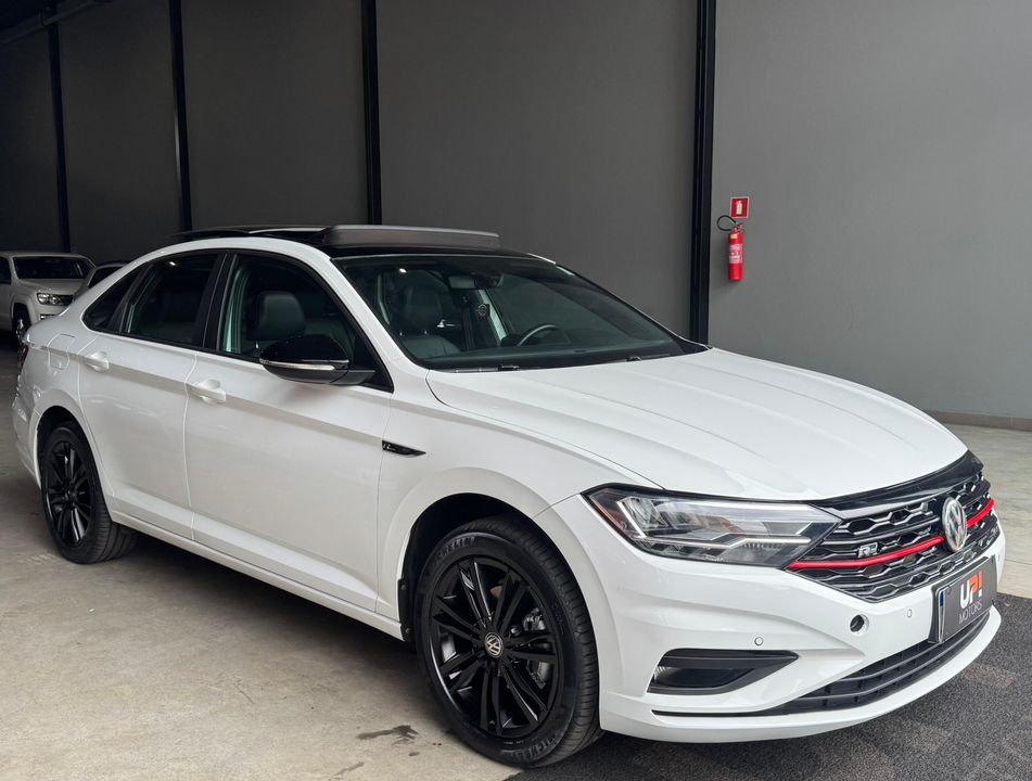 VolksWagen JETTA R-Line 250 TSI 1.4 Flex 16V Aut.
