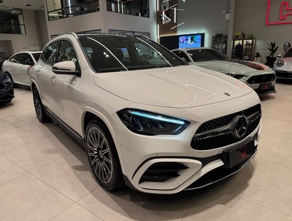 Mercedes GLA 200 AMG Line 1.3 16V TB Aut.(Híb.)