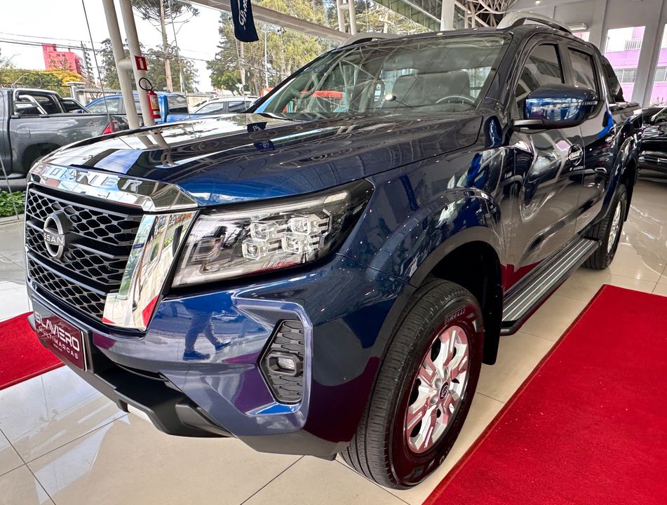 Nissan Frontier XE CD 4x4 2.3 Bi-TB Diesel Aut.