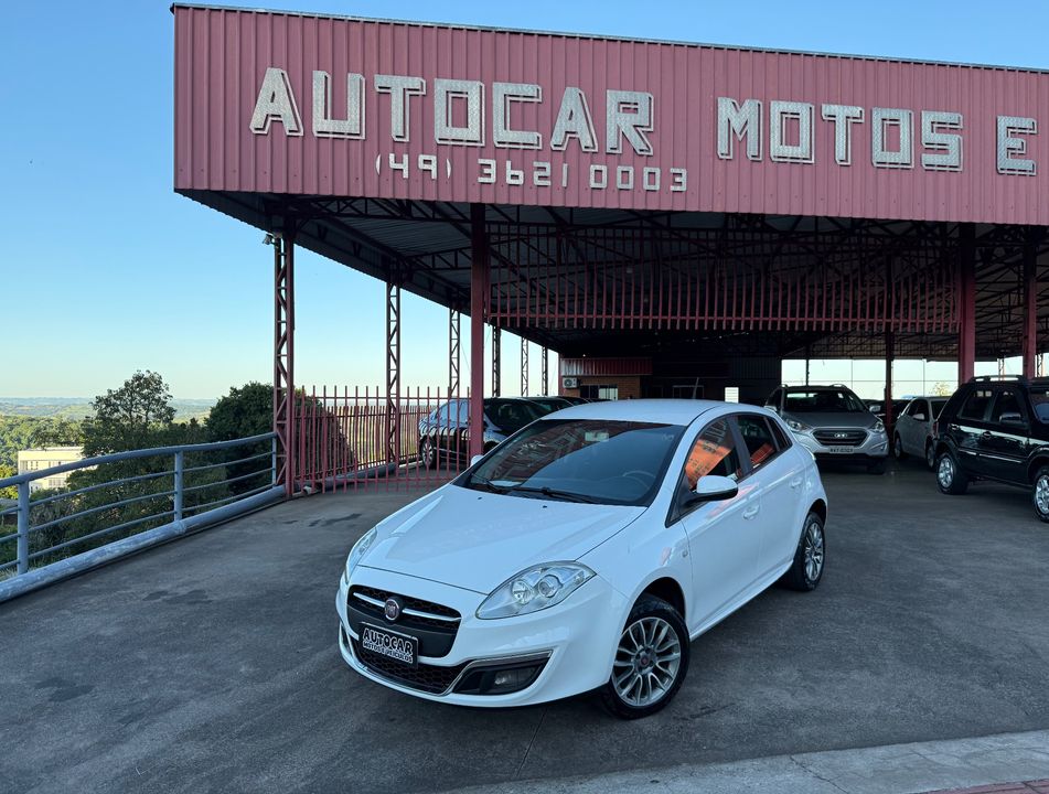 Fiat Bravo ESSENCE 1.8 Flex 16V 5p