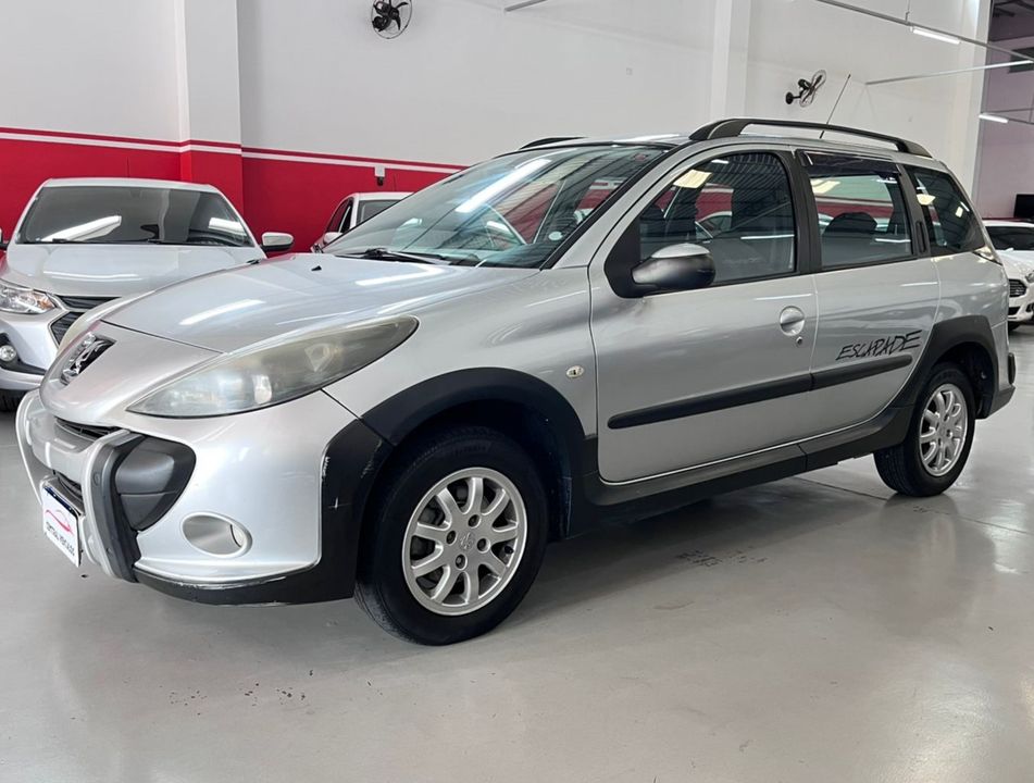 Peugeot 207 SW ESCAPADE 1.6 16V Flex 5p