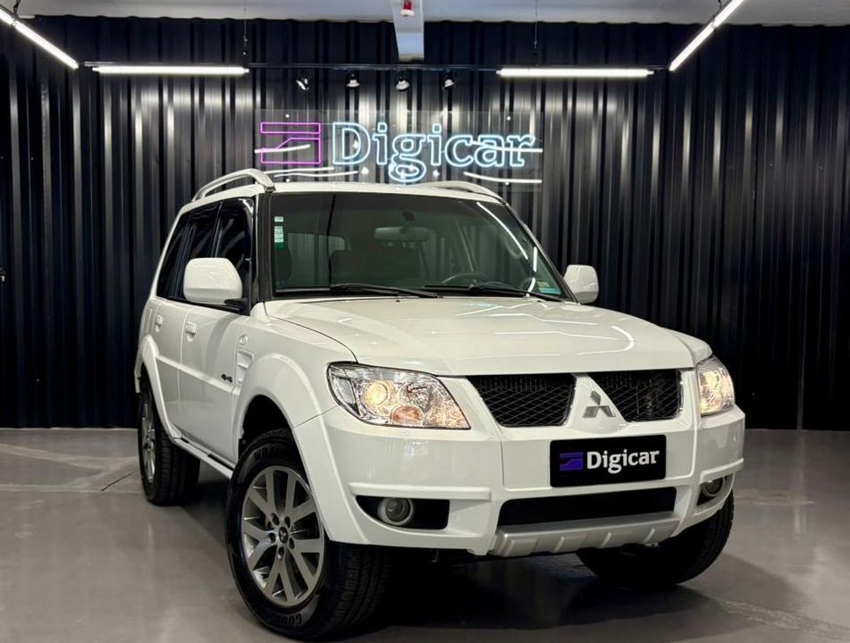 Mitsubishi Pajero TR4 2.0/ 2.0 Flex 16V 4x4 Aut.