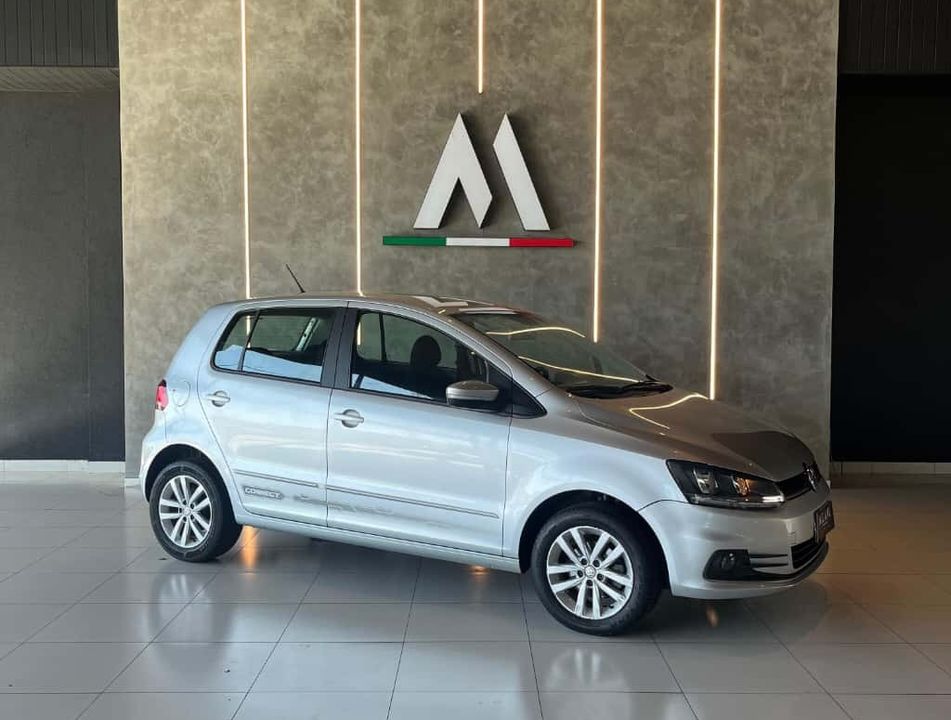 VolksWagen Fox Connect 1.6 Flex 8V 5p