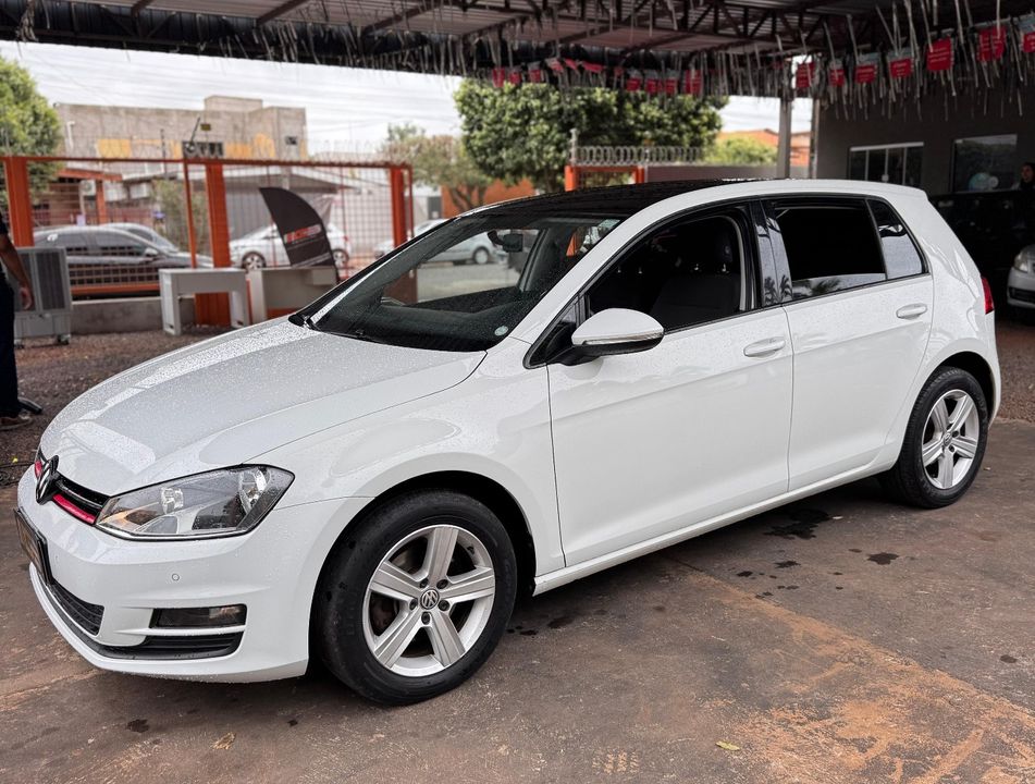 VolksWagen Golf Comfortline 1.0 TSI Total Flex Mec.