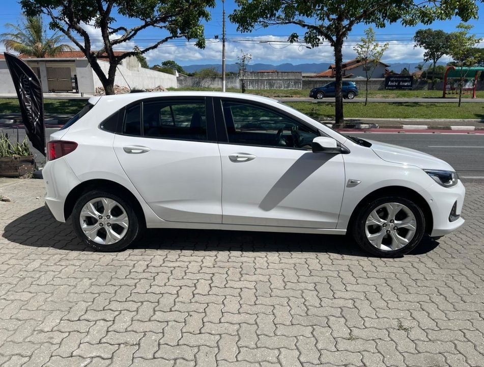 Chevrolet ONIX HATCH PREM. 1.0 12V TB Flex 5p Aut.