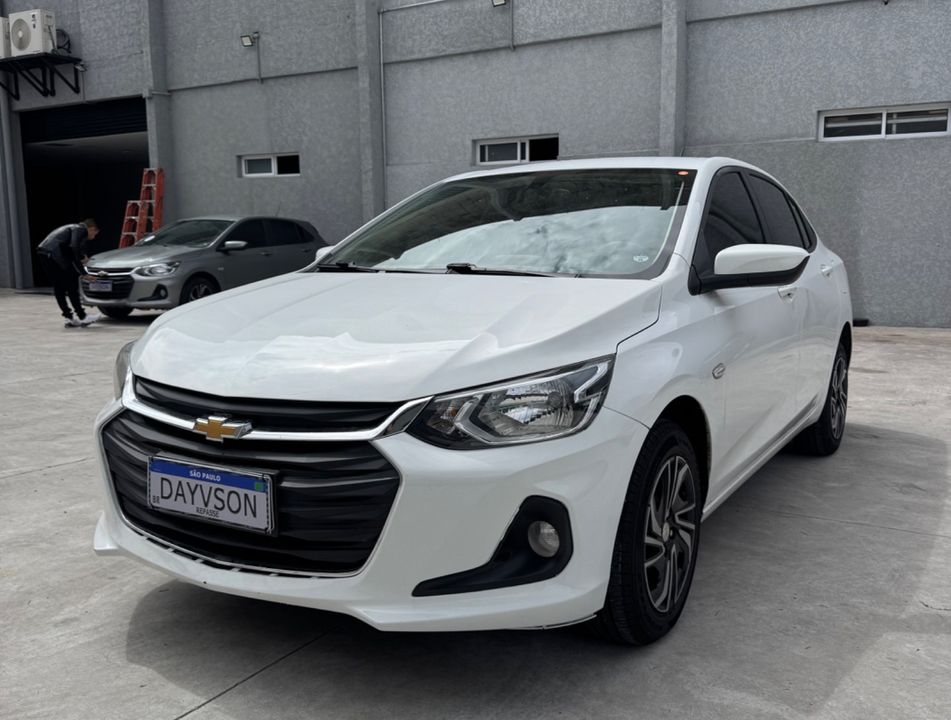 Chevrolet ONIX SEDAN Plus LT 1.0 12V Flex 4p Mec.