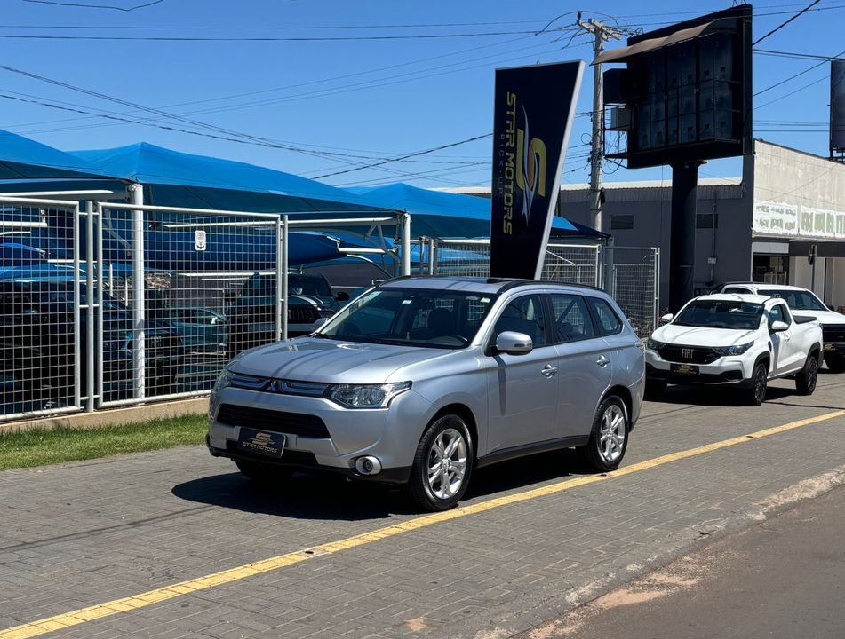 Mitsubishi OUTLANDER 2.0 16V 160cv Aut.