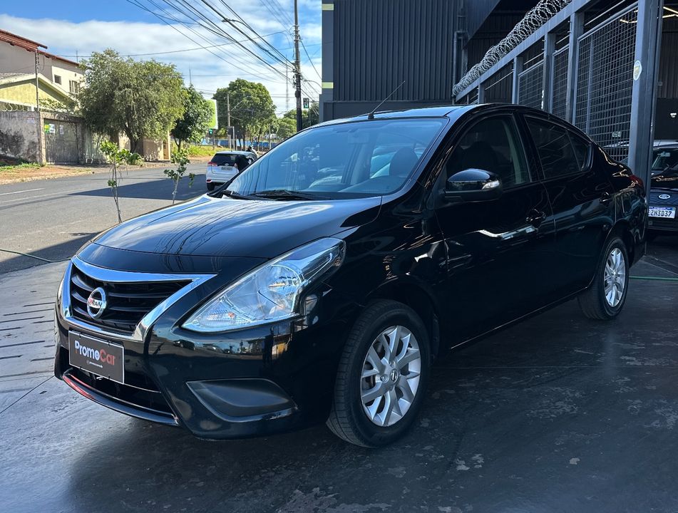 Nissan VERSA SV 1.6 16V FlexStart 4p Aut.