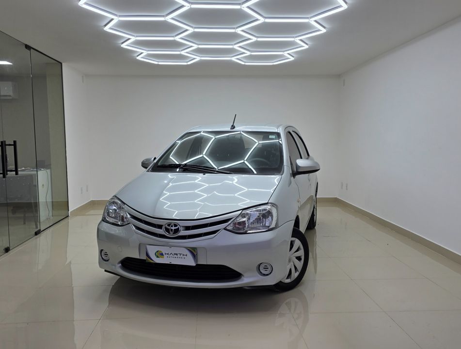 Toyota ETIOS X 1.3 Flex 16V 5p Mec.